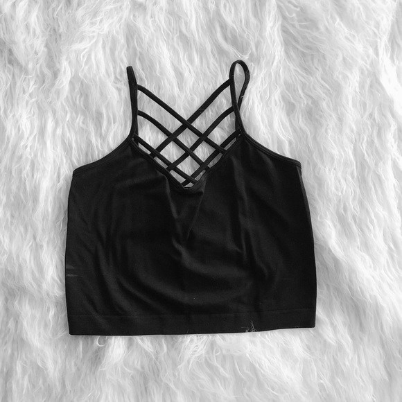 H&M Tops - The Nines Black Tank